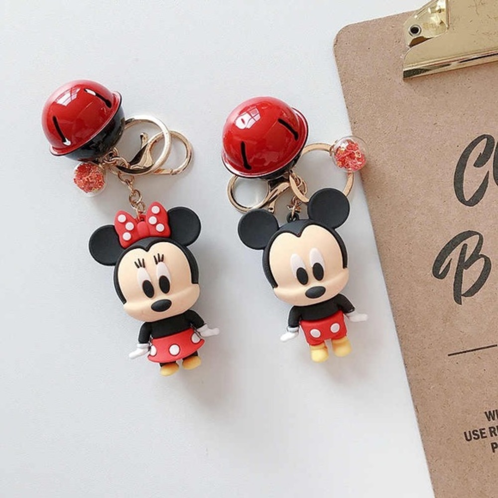 Mickey or Minnie Keychain Car Key Ring Pendant NEW